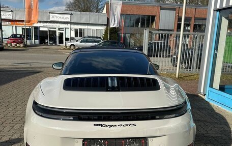 Porsche 911, 2025 год, 31 990 000 рублей, 4 фотография