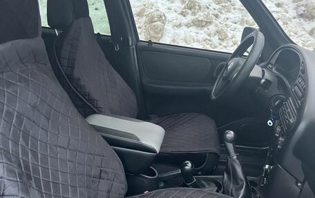 Chevrolet Niva I рестайлинг, 2013 год, 590 000 рублей, 12 фотография