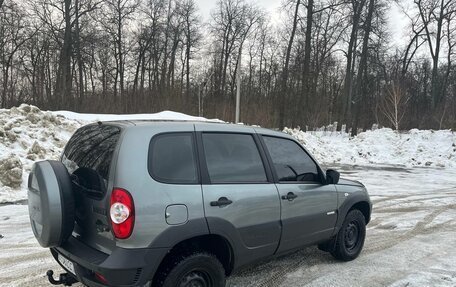 Chevrolet Niva I рестайлинг, 2013 год, 590 000 рублей, 7 фотография