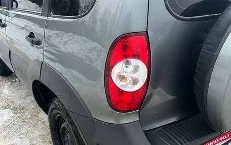 Chevrolet Niva I рестайлинг, 2013 год, 590 000 рублей, 17 фотография