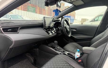 Toyota Corolla, 2021 год, 2 400 000 рублей, 9 фотография