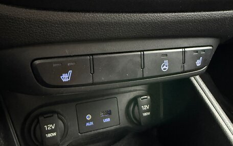 Hyundai Solaris II рестайлинг, 2017 год, 990 000 рублей, 11 фотография