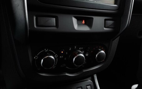 Renault Duster I рестайлинг, 2017 год, 1 230 000 рублей, 16 фотография