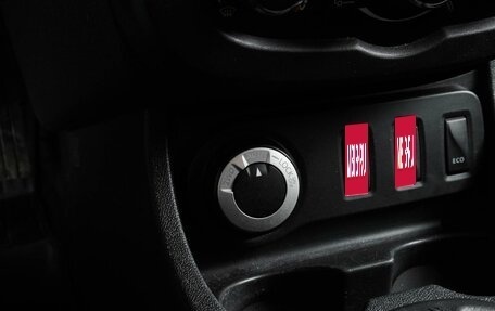 Renault Duster I рестайлинг, 2017 год, 1 230 000 рублей, 17 фотография