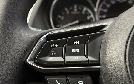 Mazda 6, 2018 год, 1 799 000 рублей, 18 фотография