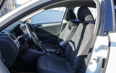 Volkswagen Jetta VI, 2012 год, 800 000 рублей, 12 фотография