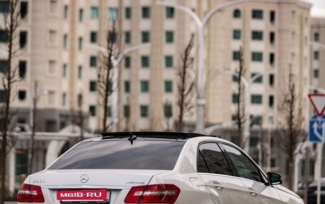 Mercedes-Benz E-Класс, 2011 год, 1 650 000 рублей, 15 фотография