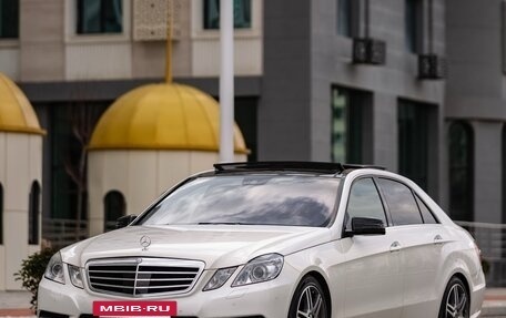 Mercedes-Benz E-Класс, 2011 год, 1 650 000 рублей, 5 фотография