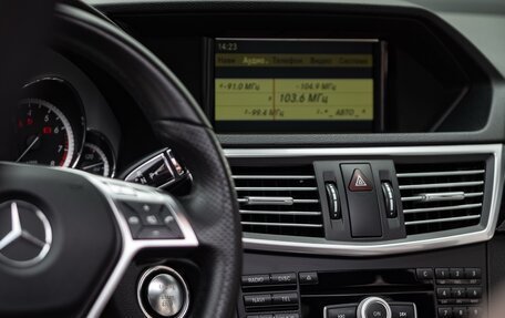 Mercedes-Benz E-Класс, 2011 год, 1 650 000 рублей, 21 фотография