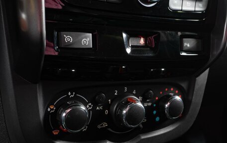 Renault Duster I рестайлинг, 2015 год, 1 239 000 рублей, 14 фотография