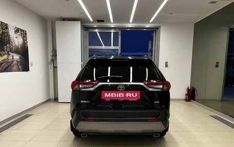 Toyota RAV4, 2020 год, 3 430 000 рублей, 5 фотография