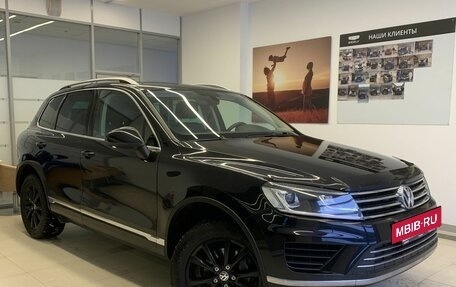 Volkswagen Touareg III, 2017 год, 3 200 000 рублей, 3 фотография