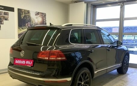 Volkswagen Touareg III, 2017 год, 3 200 000 рублей, 4 фотография