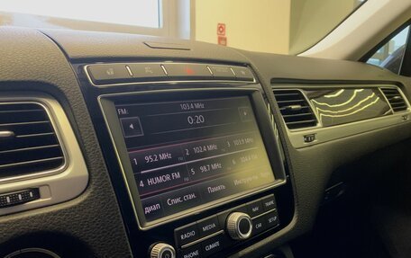 Volkswagen Touareg III, 2017 год, 3 200 000 рублей, 11 фотография