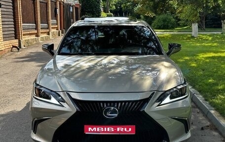 Lexus ES VII, 2021 год, 3 950 000 рублей, 1 фотография