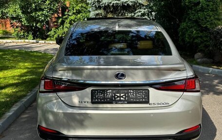 Lexus ES VII, 2021 год, 3 950 000 рублей, 6 фотография