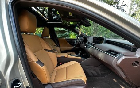 Lexus ES VII, 2021 год, 3 950 000 рублей, 10 фотография