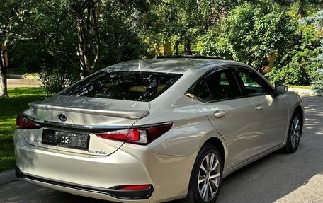 Lexus ES VII, 2021 год, 3 950 000 рублей, 8 фотография