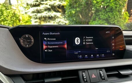 Lexus ES VII, 2021 год, 3 950 000 рублей, 27 фотография