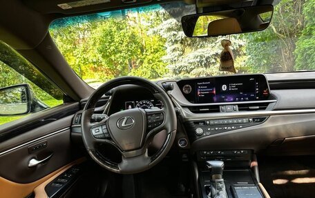 Lexus ES VII, 2021 год, 3 950 000 рублей, 32 фотография