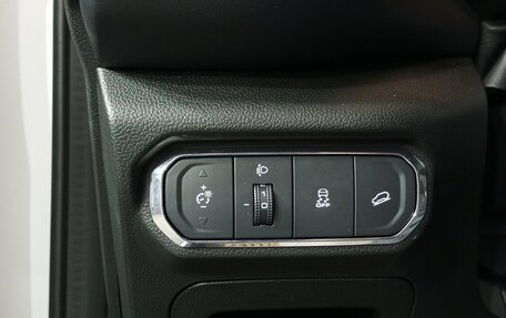 Haval Jolion, 2023 год, 2 125 000 рублей, 17 фотография