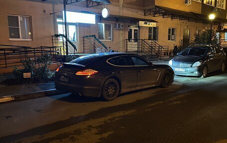 Porsche Panamera II рестайлинг, 2009 год, 2 400 000 рублей, 3 фотография