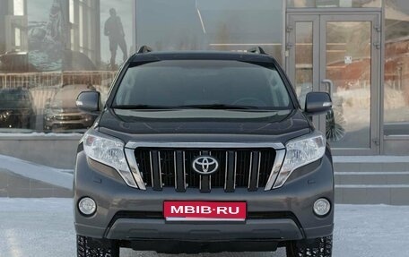 Toyota Land Cruiser Prado 150 рестайлинг 2, 2014 год, 3 085 000 рублей, 1 фотография