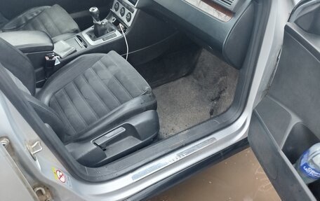 Volkswagen Passat B6, 2006 год, 800 000 рублей, 8 фотография