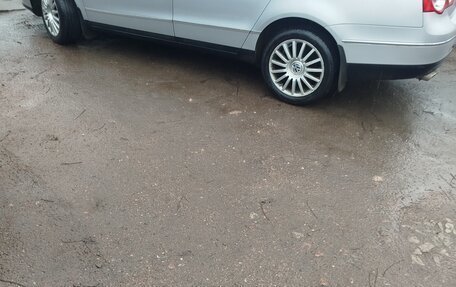 Volkswagen Passat B6, 2006 год, 800 000 рублей, 3 фотография