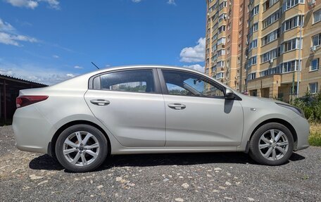 KIA Rio IV, 2020 год, 1 380 000 рублей, 4 фотография
