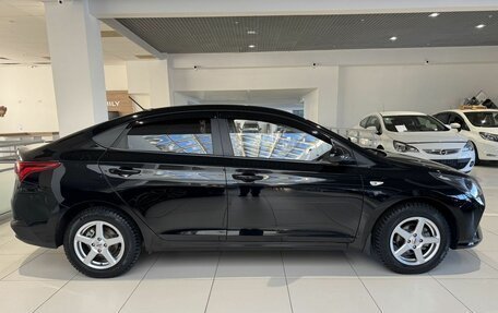 Hyundai Solaris II рестайлинг, 2021 год, 1 690 000 рублей, 8 фотография