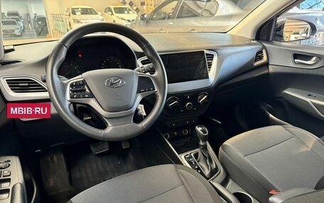 Hyundai Solaris II рестайлинг, 2021 год, 1 690 000 рублей, 14 фотография