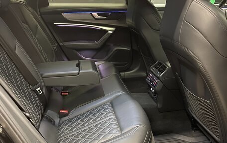 Audi A6, 2018 год, 4 100 000 рублей, 10 фотография