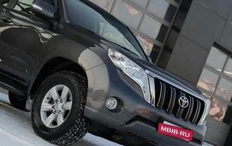 Toyota Land Cruiser Prado 150 рестайлинг 2, 2014 год, 3 085 000 рублей, 9 фотография