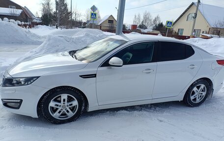 KIA Optima III, 2011 год, 1 040 000 рублей, 2 фотография