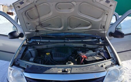 Renault Logan I, 2012 год, 400 000 рублей, 29 фотография