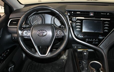 Toyota Camry, 2020 год, 2 897 000 рублей, 19 фотография