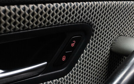 Volkswagen Scirocco III рестайлинг, 2011 год, 1 149 000 рублей, 10 фотография