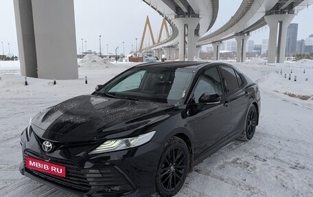 Toyota Camry, 2021 год, 2 750 000 рублей, 1 фотография