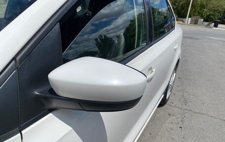 Volkswagen Polo VI (EU Market), 2011 год, 600 000 рублей, 7 фотография