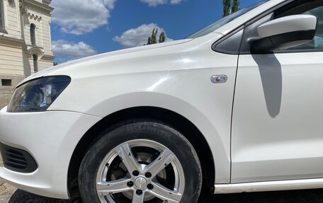 Volkswagen Polo VI (EU Market), 2011 год, 600 000 рублей, 12 фотография