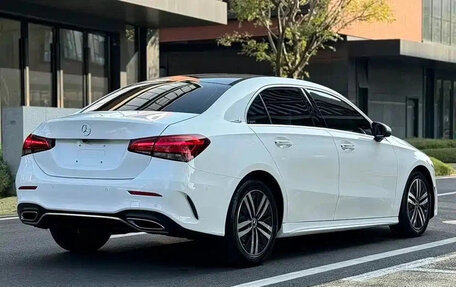 Mercedes-Benz A-Класс, 2022 год, 1 895 123 рублей, 4 фотография