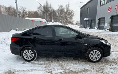 Hyundai Solaris II рестайлинг, 2012 год, 900 000 рублей, 6 фотография