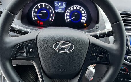 Hyundai Solaris II рестайлинг, 2012 год, 900 000 рублей, 11 фотография