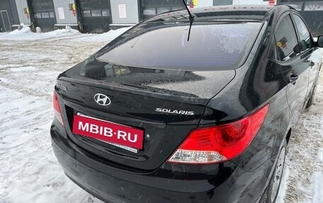 Hyundai Solaris II рестайлинг, 2012 год, 900 000 рублей, 8 фотография