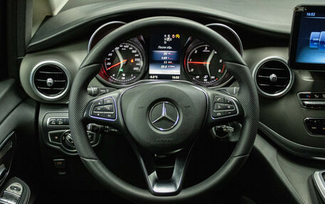 Mercedes-Benz V-Класс, 2015 год, 4 199 000 рублей, 6 фотография