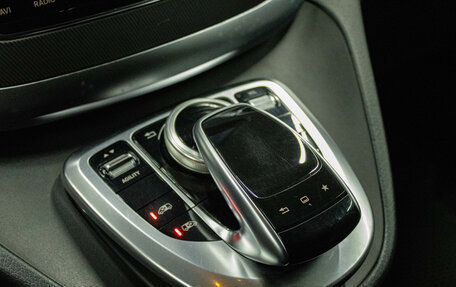 Mercedes-Benz V-Класс, 2015 год, 4 199 000 рублей, 19 фотография