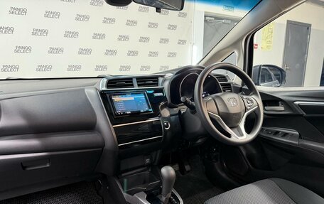 Honda Fit III, 2018 год, 1 195 000 рублей, 3 фотография