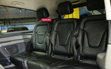 Mercedes-Benz V-Класс, 2015 год, 4 199 000 рублей, 22 фотография