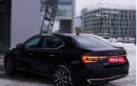Skoda Superb III рестайлинг, 2025 год, 3 499 000 рублей, 4 фотография